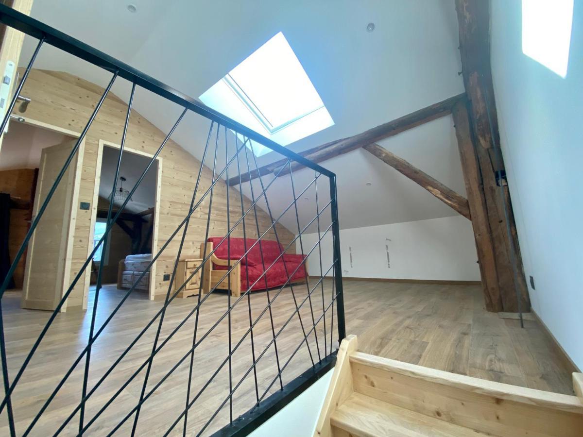 Appartement 75M2 Duplex Au Coeur Du Village De Queige Ngoại thất bức ảnh